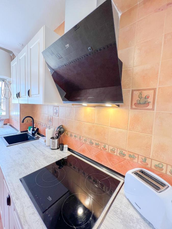 Spacious Apartment In The Center Of Torremolinos Zewnętrze zdjęcie